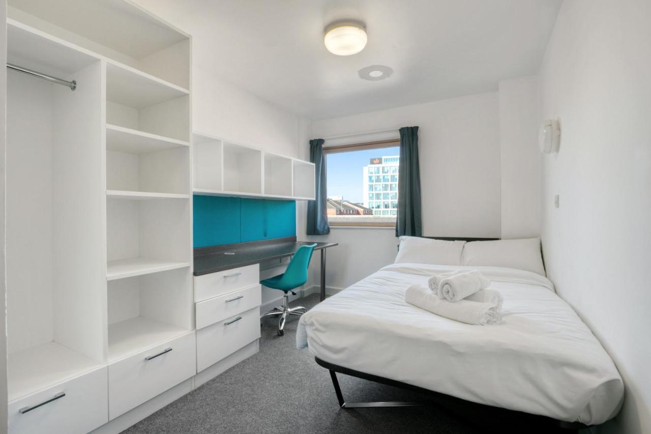 Bright & Central Room In Luton, Sleeps 2 Luton  Bagian luar foto
